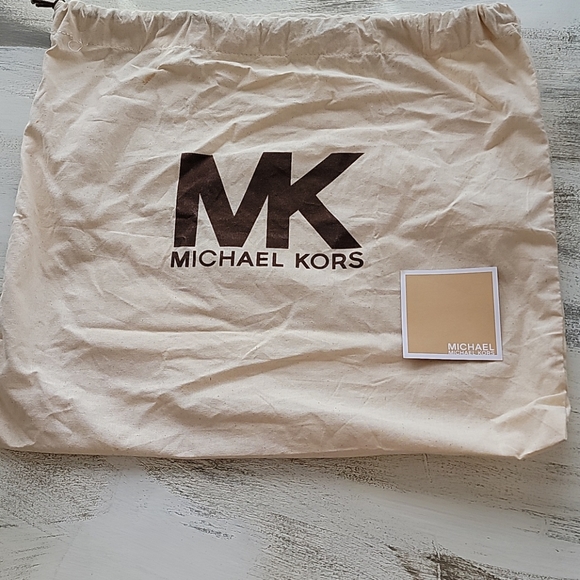 Michael Kors Pewter Quilted Hamilton - Picture 2 of 6